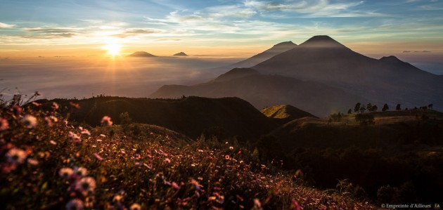 Depuis le Gunung Prahu sur le plateau de Dieng