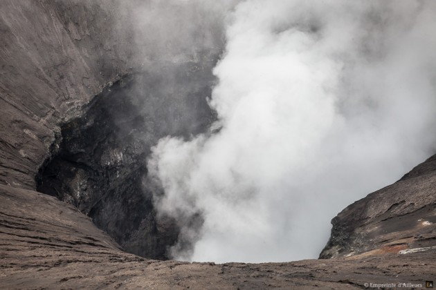 Dans le cratère du volcan